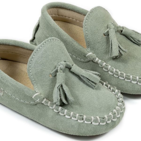 Καστόρινο Μοκασίνι με Φουντάκια από Δέρμα Κρούτα Suede σε Μέντα Χρώμα