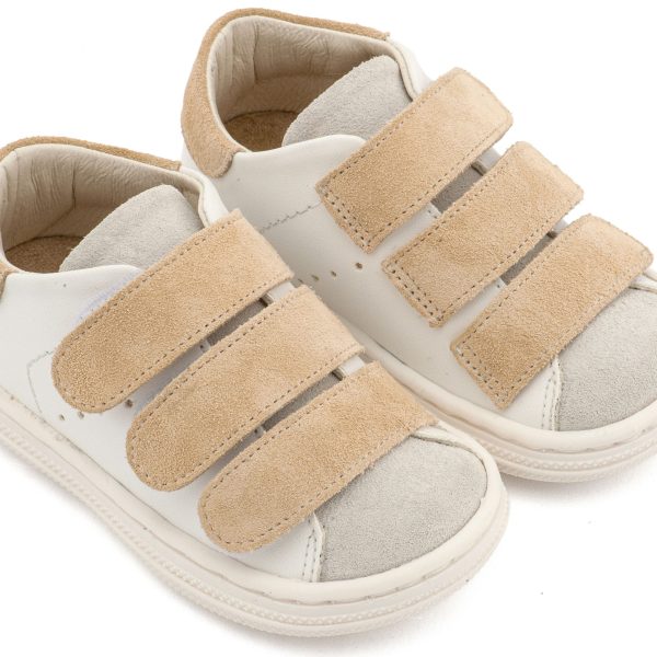 Δερμάτινο Σνίκερ με Τριπλή Μπαρέτα Χρατς σε Λευκό Μπεζ Χρώμα