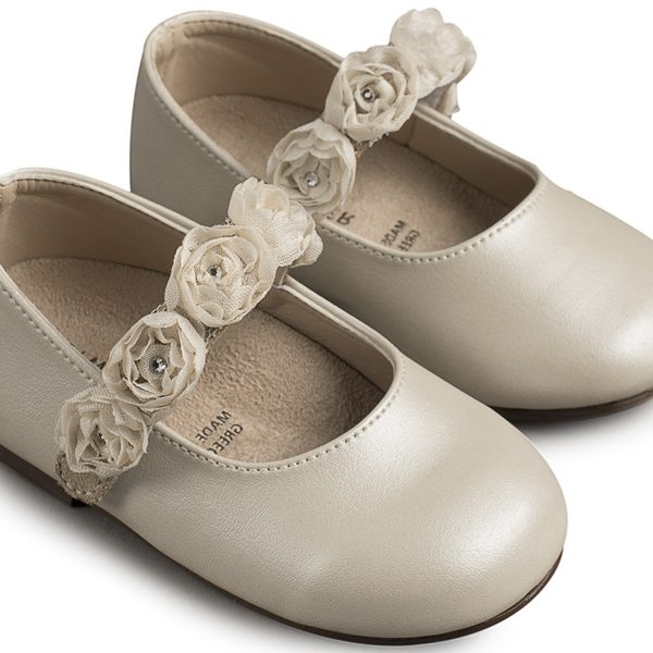 Δερμάτινο Γοβάκι Μονή Μπαρέτα με Chiffon Λουλούδια από Συνθετικό Δέρμα σε Εκρού χρώμα