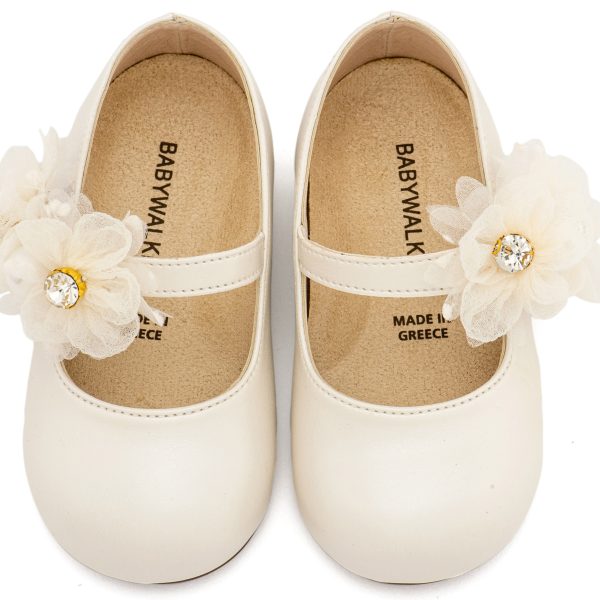 Γοβάκι απο Συνθετικό Δέρμα Μονή Μπαρέτα με Διακοσμητικό απο Λουλούδια Οργάντζας σε Εκρού Χρώμα