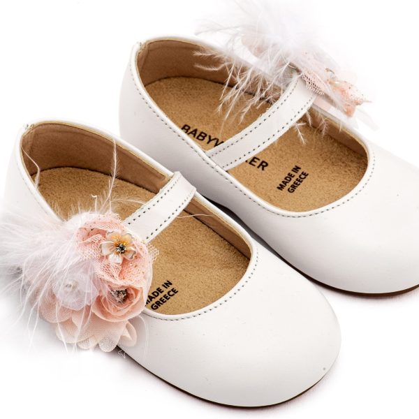 Δερμάτινο Γοβάκι Μονή Μπαρέτα με Χειροποίητο Διακοσμητικό από Λουλούδια και Πούπουλα σε Λευκό Ροζ Χρώμα