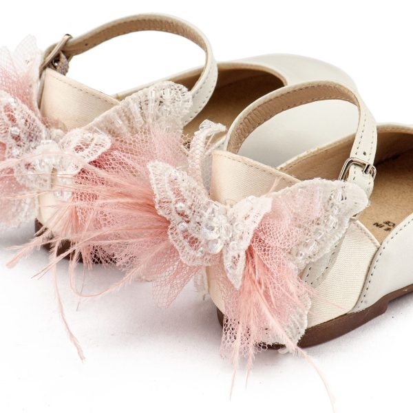 Γαλλικό Γοβάκι με Διακοσμημένη Φτέρνα με Υφασμάτινη Πεταλούδα σε Εκρού Ροζ Χρώμα