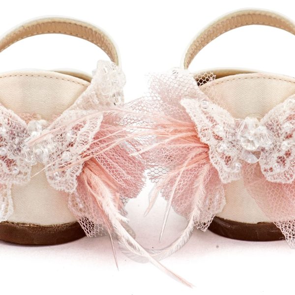 Γαλλικό Γοβάκι με Διακοσμημένη Φτέρνα με Υφασμάτινη Πεταλούδα σε Εκρού Ροζ Χρώμα