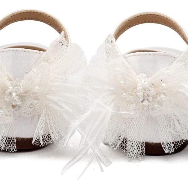 Γαλλικό Γοβάκι με Διακοσμημένη Φτέρνα με Υφασμάτινη Πεταλούδα σε Λευκό Χρώμα