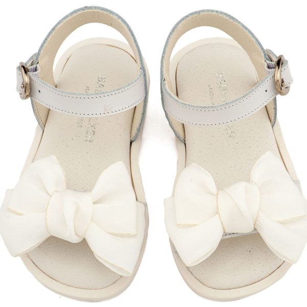 Δερμάτινο Πέδιλο Διακοσμημένο με Χειροποίητο Φιόγκο Οργάντζας και Πέρλες σε Λευκό Χρώμα