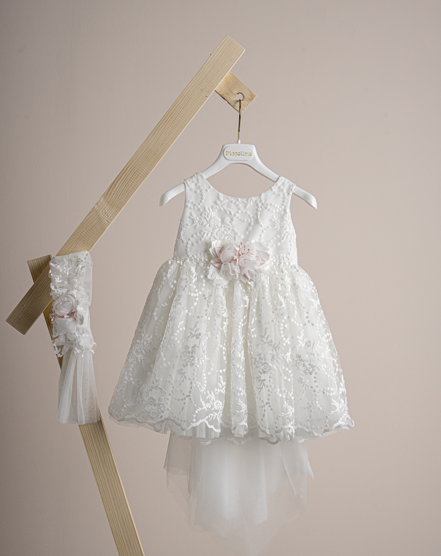 Πακέτο βάπτισης για κορίτσι Piccolino Michele ivory με τσάντα καπιτονέ ivory Πακέτο βάπτισης για κορίτσι Piccolino Michele ivory με τσάντα καπιτονέ ivory