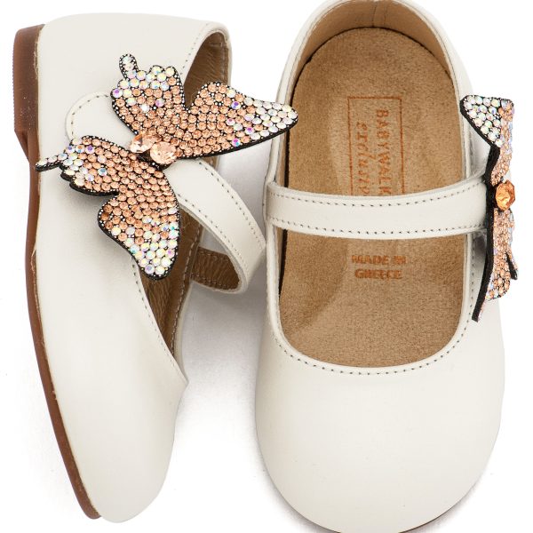 Δερμάτινο Γοβάκι με Στρασένια Πεταλούδα στο Πλάι σε Εκρού Χρώμα