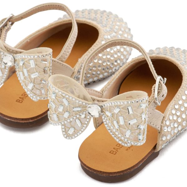 Δερμάτινο Σαμπό Διακοσμημένο Ολόγυρα με Στρας και Φιόγκο απο Στρας στη Φτέρνα σε Μπεζ Χρώμα