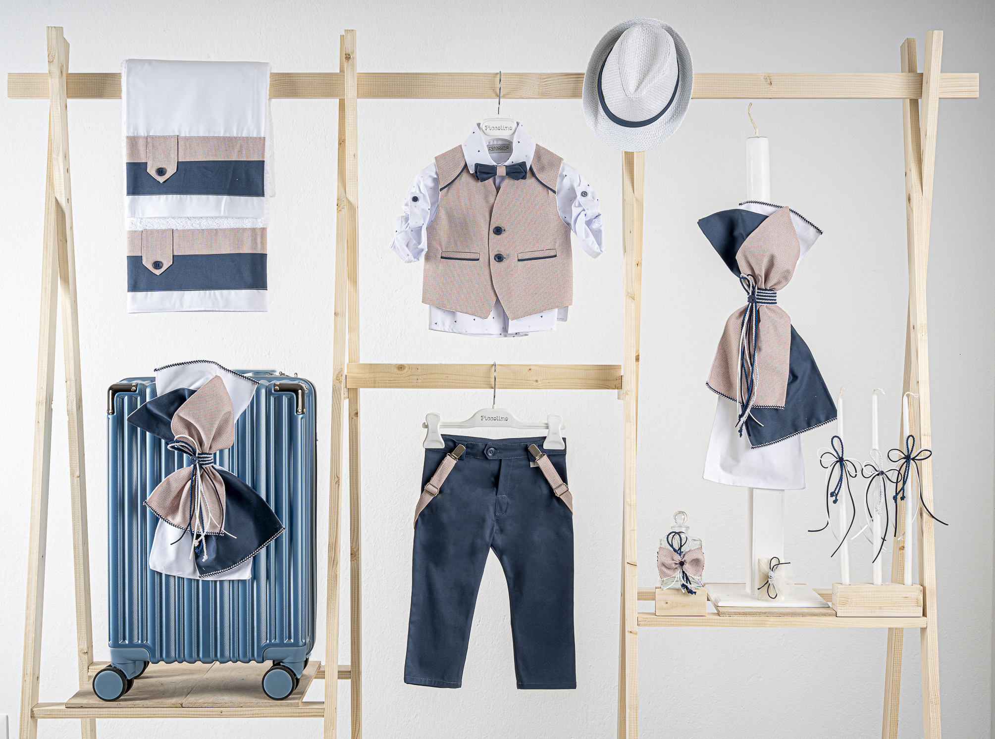 Πακέτο βάπτισης για αγόρι Piccolino Francisco cobalt Πακέτο βάπτισης για αγόρι Piccolino Francisco cobalt